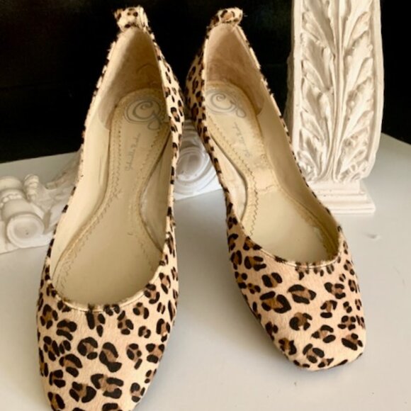 Leopard Flats by Gabriella Rochas Size 11W - Picture 1 of 10